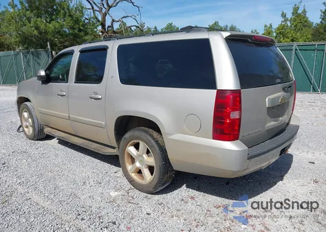 2007 Chevrolet Suburban 1500 Lt z USA, uszkodzony, nr VIN 3GNFC16017G264078